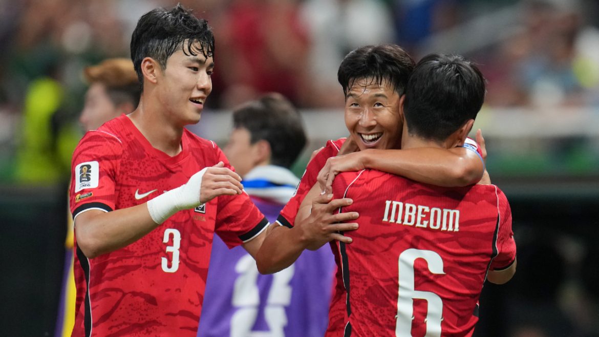 Hwang In-beom sparks South Korea's comeback win over Czechia at World Cup