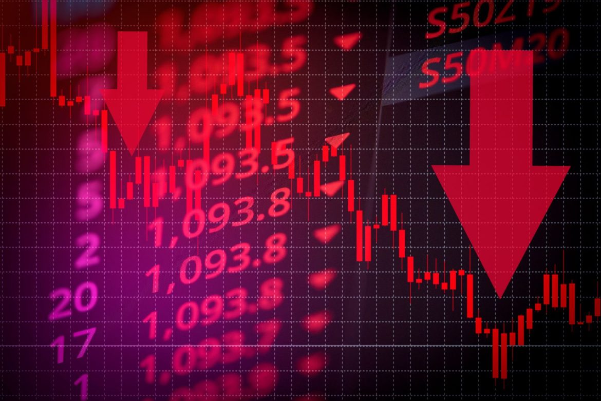 Plunge in Chipmakers Drags Stock Indexes Sharply Lower