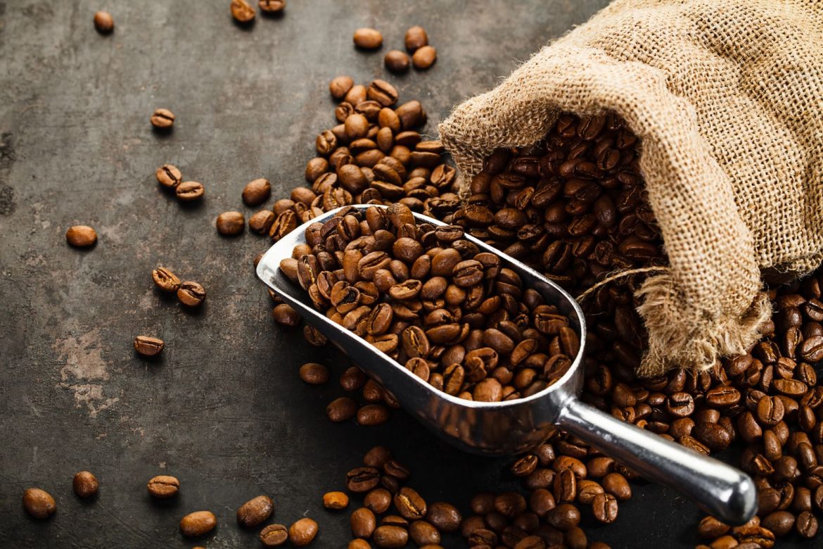 Arabica Coffee Prices Settle Lower Ahead of Holiday Weekend