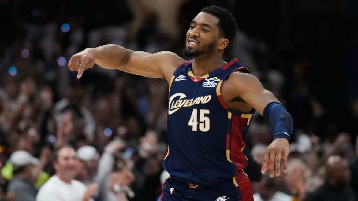 Report: Cavaliers, Donovan Mitchell agree to four-year, $273-million extension