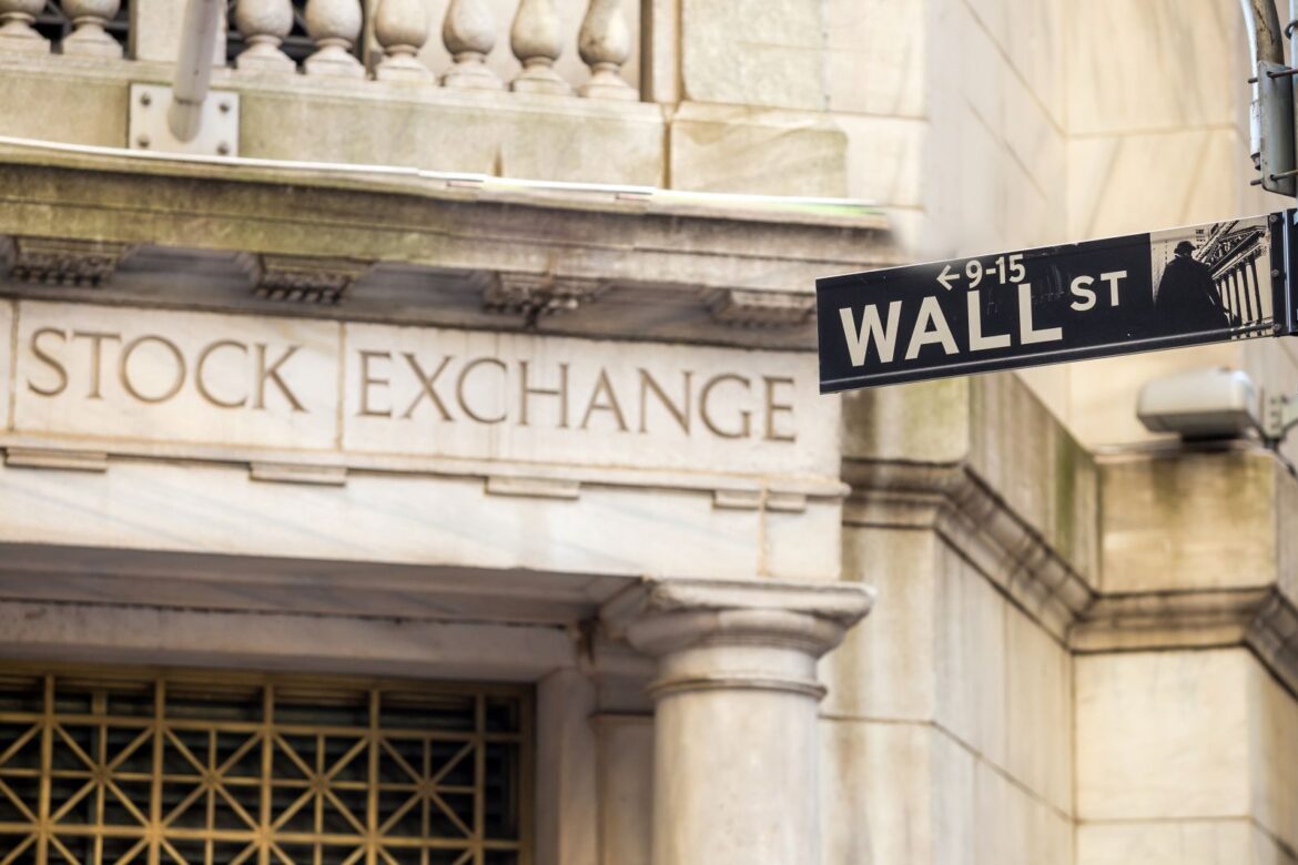 Stocks Finish Lower as Soaring Crude Prices Spur Inflation Fears